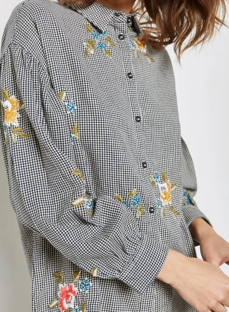TOPSHOP Houndstooth Print Embroidered Shirt