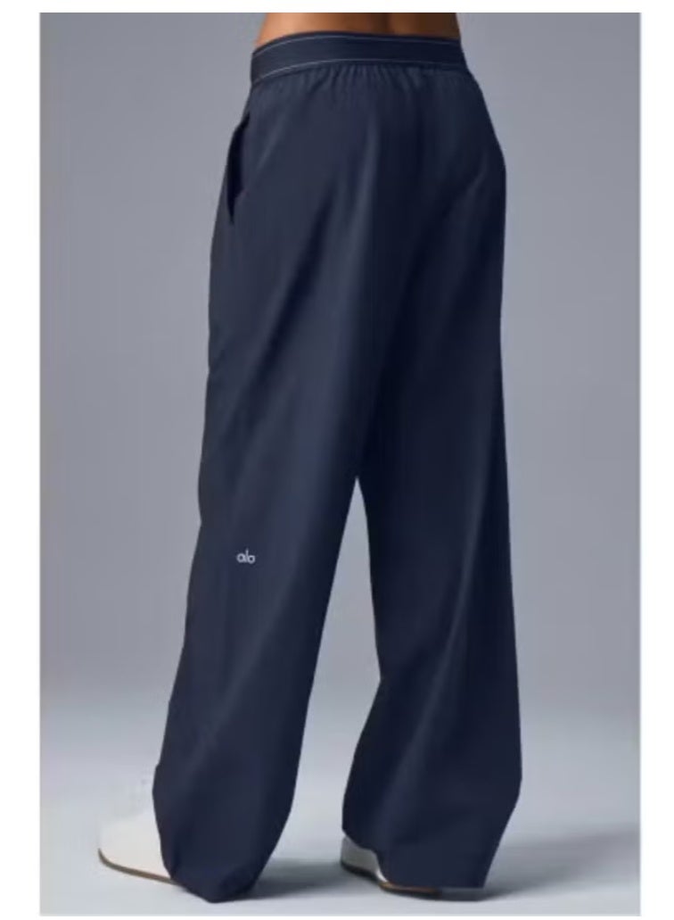 ألو اليوغا السراويل عالية الخصر واسعة الساق - Image 3