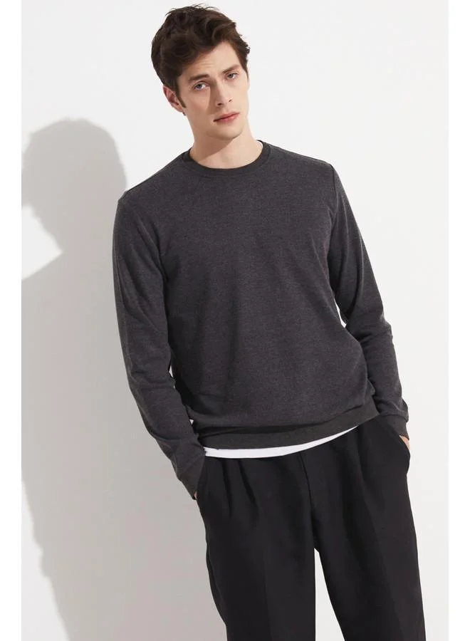 JUNE June Exclusive Men Crew Neck Sweatshirt Grey