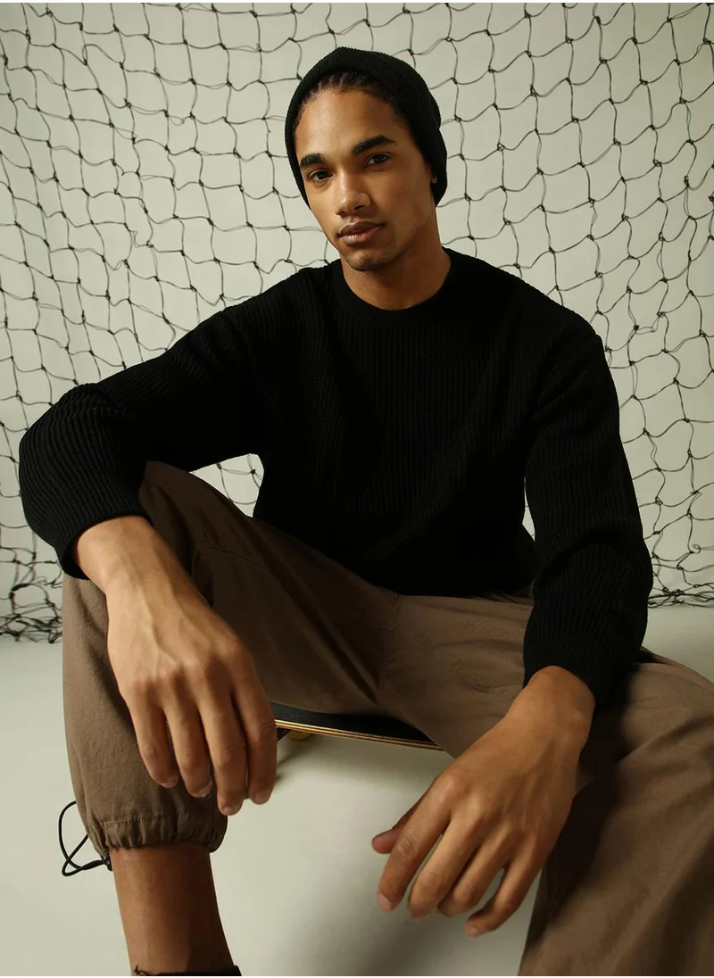 Hubberholme Men's Black 100% Acrylic Solid Oversized Sweater