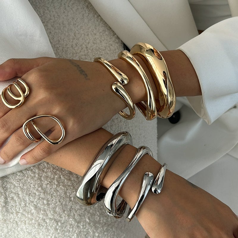 SHIXIN European and American Cross-Border Fashion Jewelry: Irregular Alloy Spring Bracelet Set with Simple Water-Drop Finish - Image 1