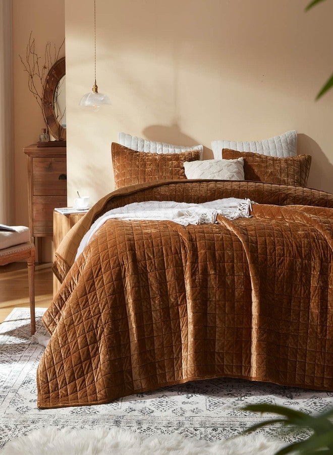 LEAONME Velvet Quilt King Size-98''x106'', Lightweight Caramel Velvet Comforter Set with 2 Pillow Shams, Soft Bedspread Coverlet Quilted Bedding Set for All Season - Image 1