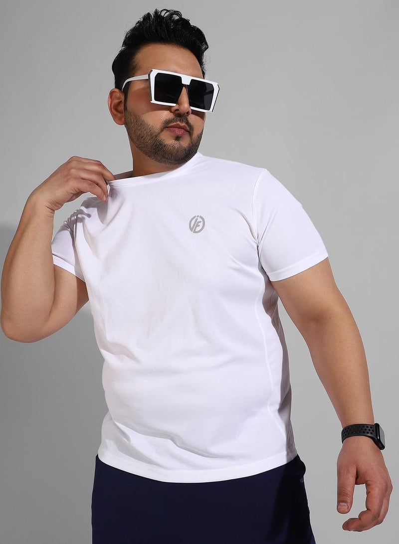 Instafab Plus Men's Solid White Regular Fit Activewear T-Shirt - Image 2