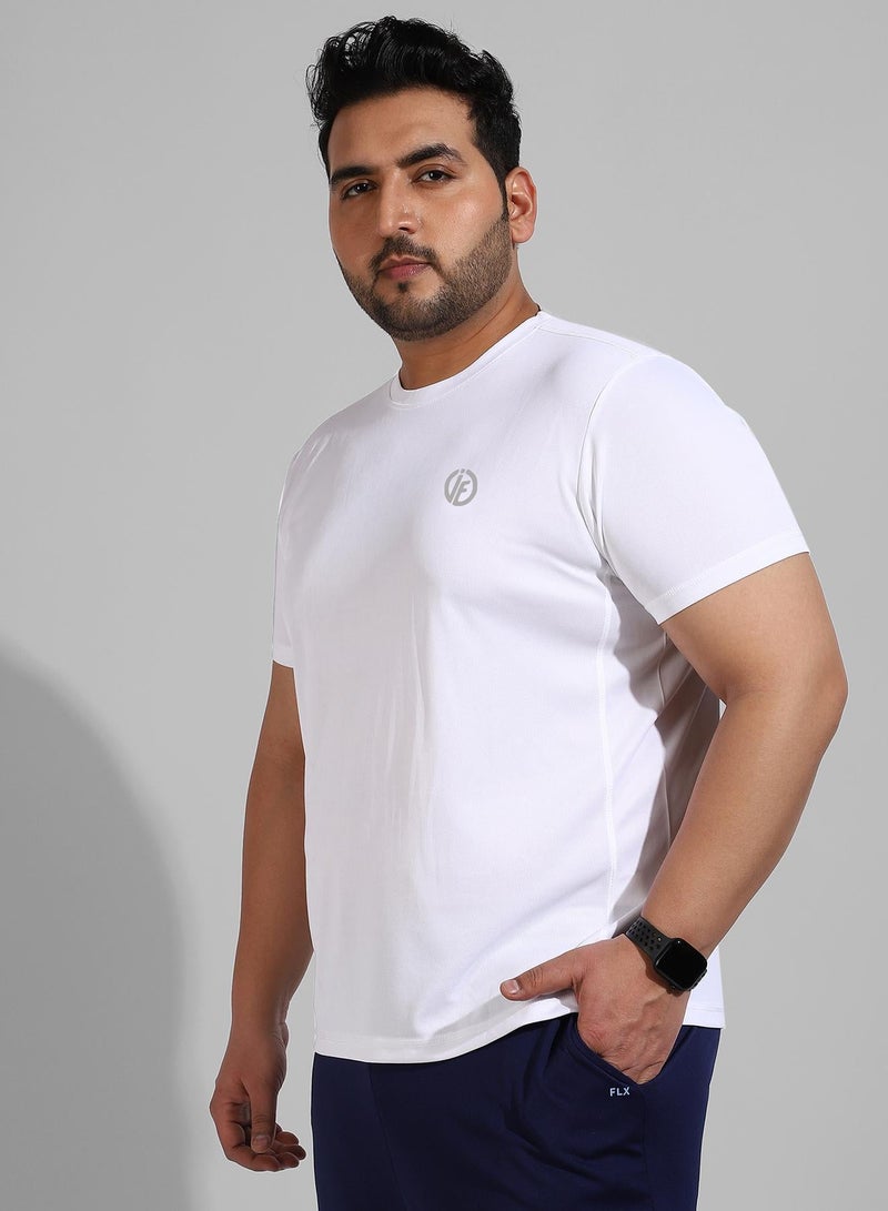 Instafab Plus Men's Solid White Regular Fit Activewear T-Shirt - Image 3