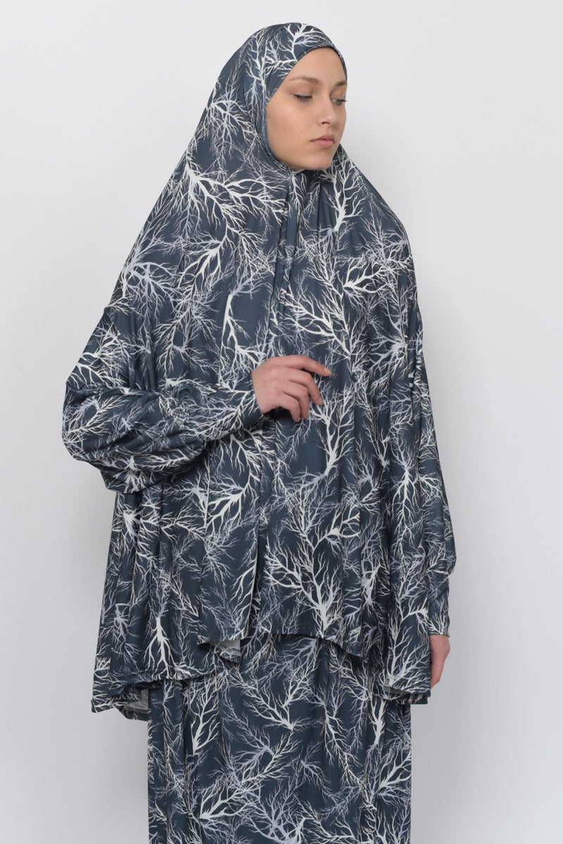 Altobeh Practical Two Piece Tree Patterned Bat Sleeves Lycra Hijab Prayer Dress with Headscarf 992-0708  - Image 4