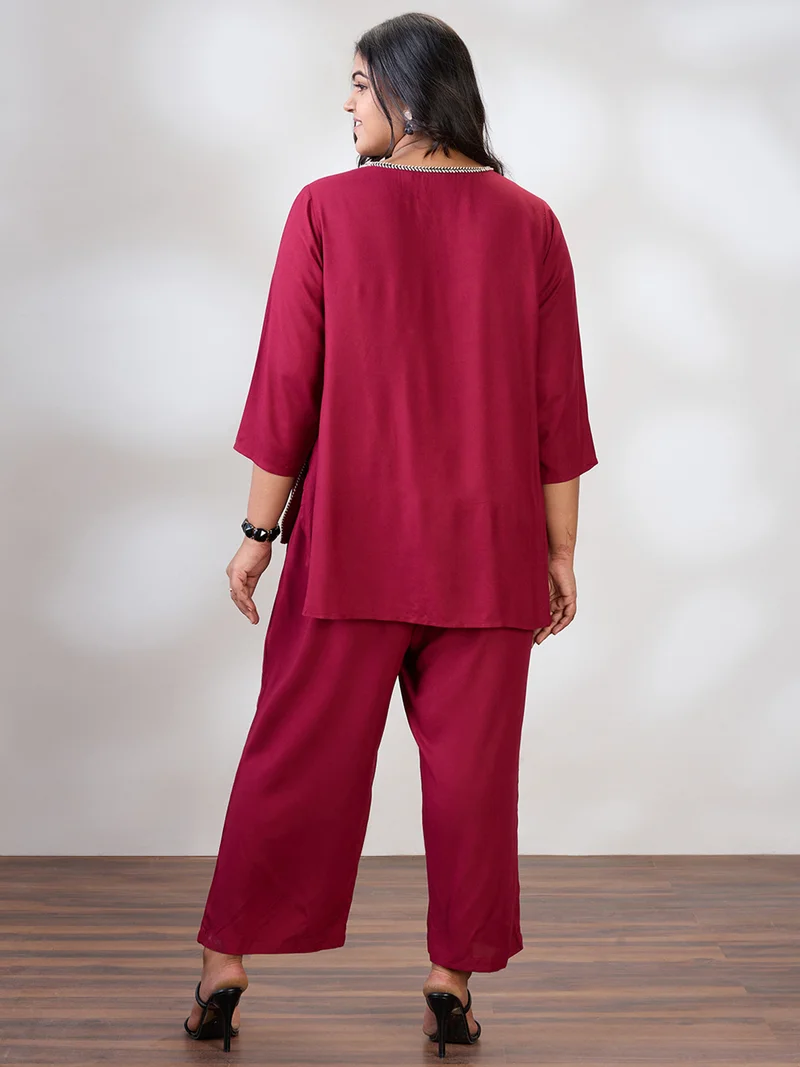 globus Gloplus Women Maroon Round Neck Solid Plus Size Top & Trousers Co-Ord Set