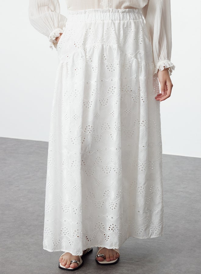 trendyol Ecru Pocketed Embroidery / Guipure Woven Skirt TCTSS24EE00021 - Image 4