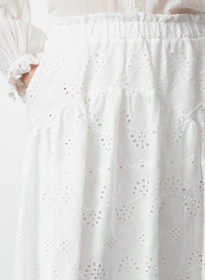 trendyol Ecru Pocketed Embroidery / Guipure Woven Skirt TCTSS24EE00021 - Image 3