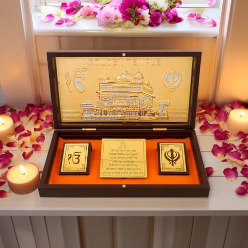 TEYRAH Golden Temple Model Khanda Ekonkar 24K Gold Plated Photo Frame Portable Charan Paduka Pocket for Diwali, House Warming, Return Gifts, Puja Box. Sikh Pray Incriptions - Image 1