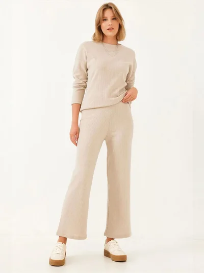 Bianco Lucci LUCCI Ribbed Textured Crew Neck Sweater and Pants Set