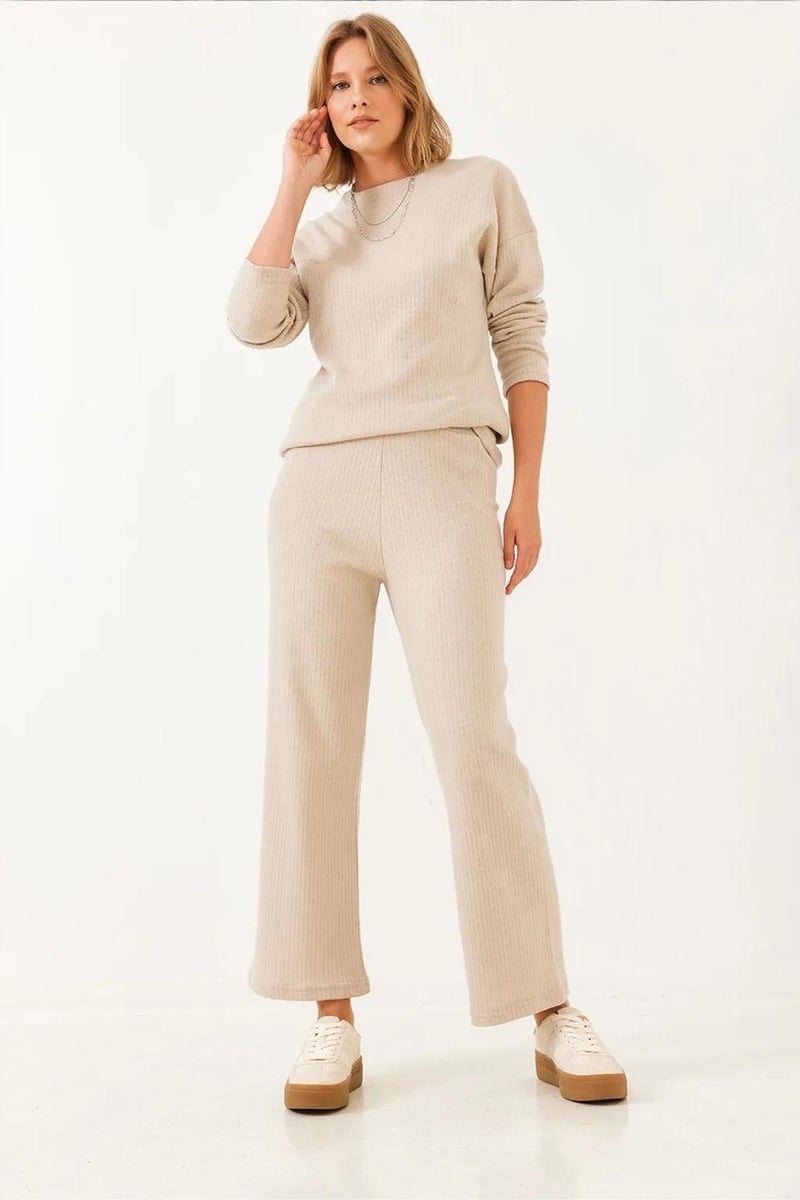 Bianco Lucci LUCCI Ribbed Textured Crew Neck Sweater and Pants Set - Image 2