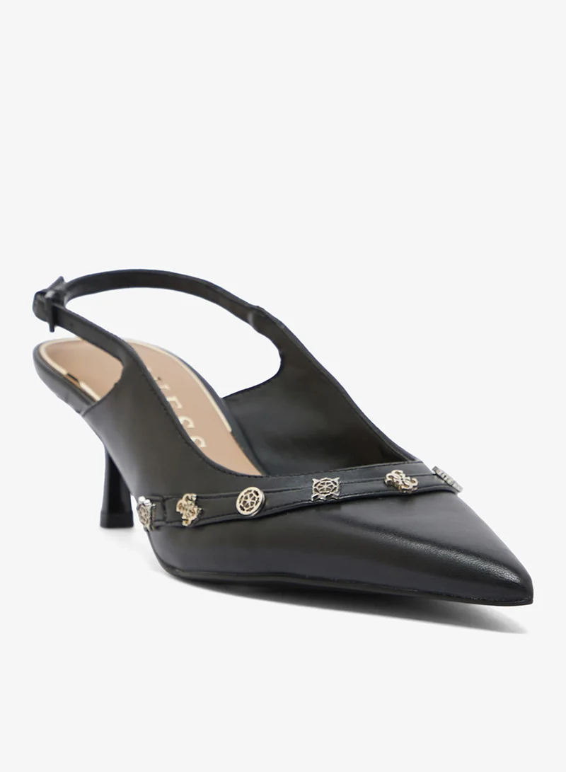 GUESS Yanai Heeled Pumps