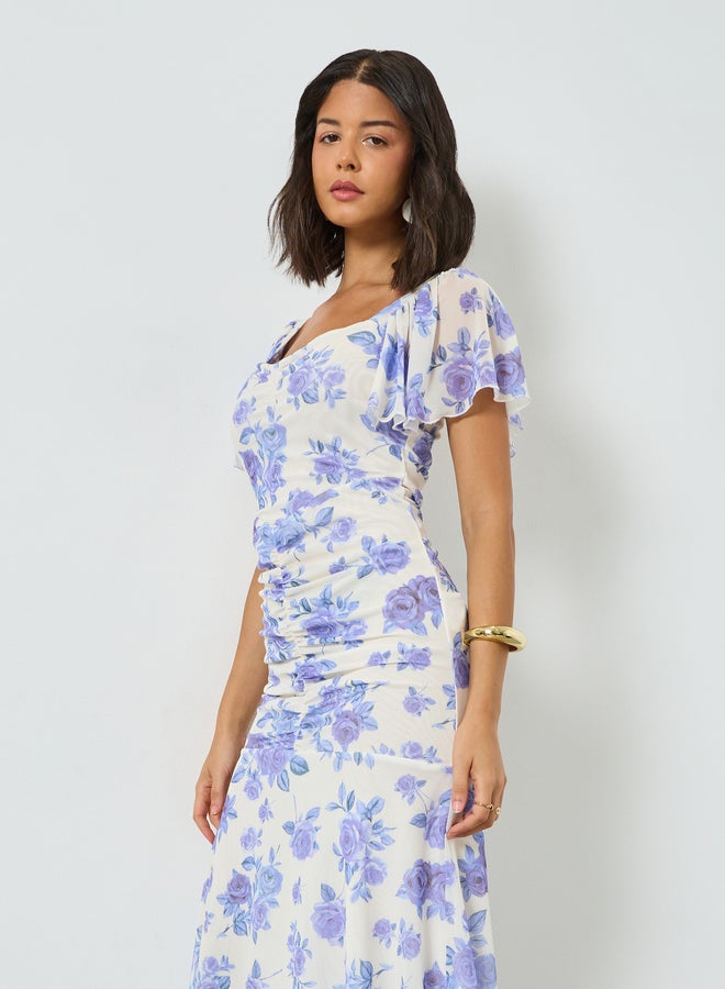 Styli Blue Floral Sheath Midi Dress with Frill Sleeve - Image 4