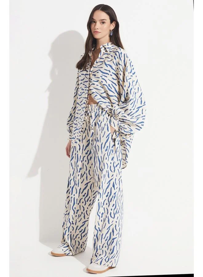 جون June Women Exclusive Boyfriend/Wide Fit Rayon Blend Patterned Balloon Sleeve Shirt Ecru
