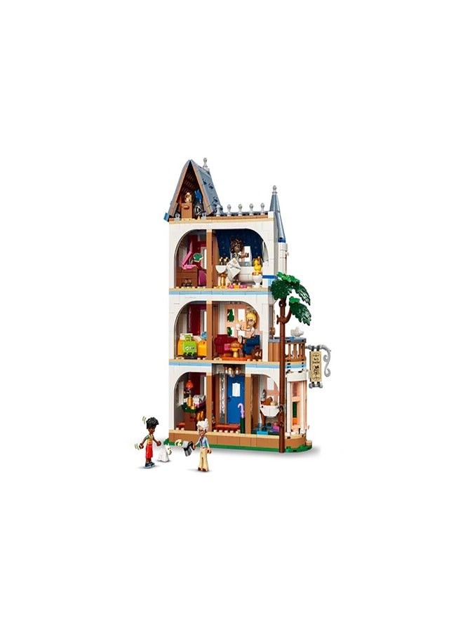 LEGO - Friends Castle Bed and Breakfast 1097 Pieces - 42638 - Image 2