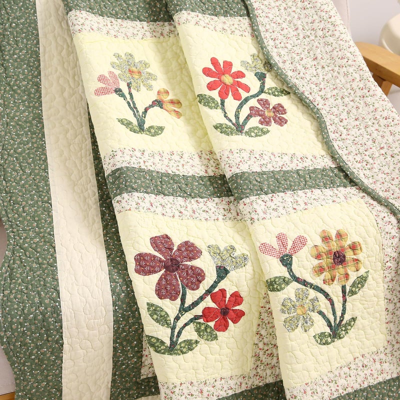 vctops 100% Cotton Quilted Throw Blanket 50x60 Inch Floral Embroidered Reversible Patchwork All Season Throw (Green A,50"x60") - Image 4
