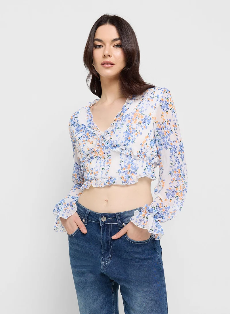 جينجر بلوزة بياقة على شكل حرف  مزينة بالزهور