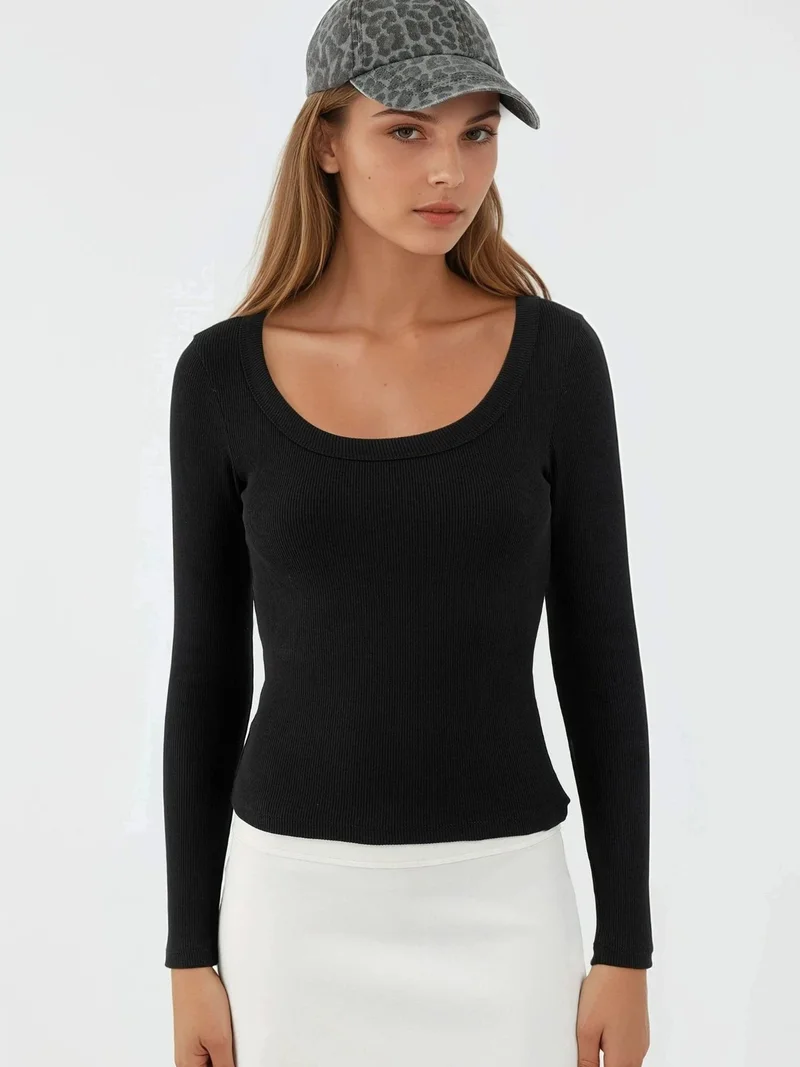 هيكاب تيشيرت أساسي قطني مخلوط