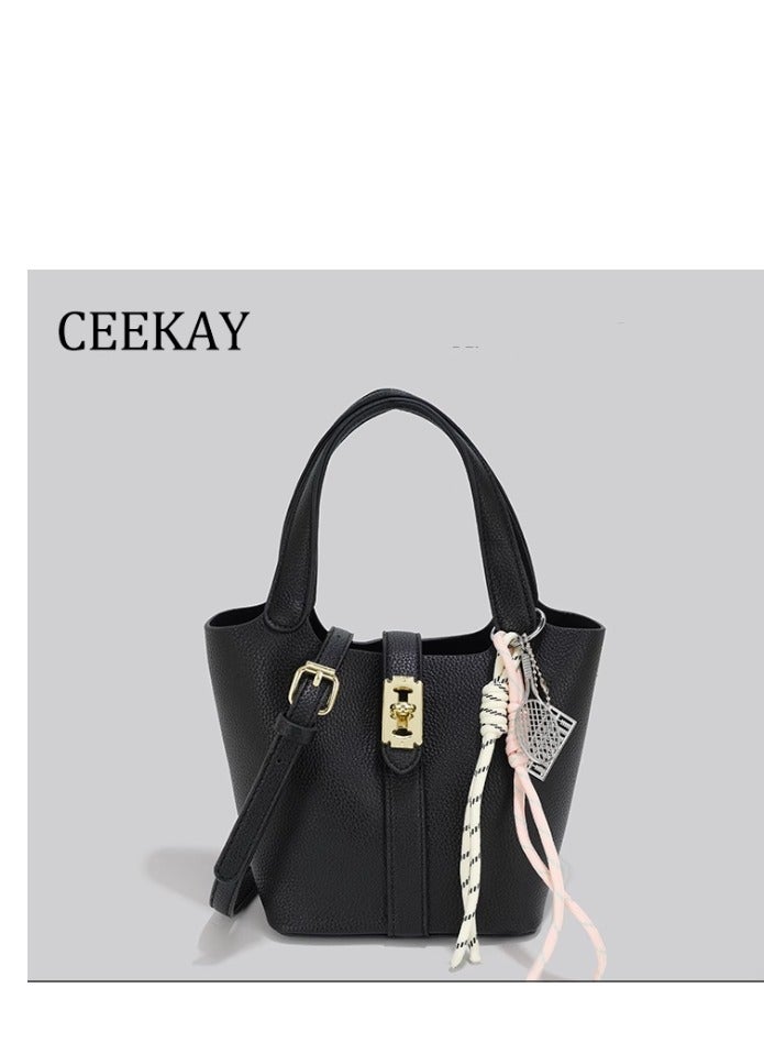 CEEKAY Versatile Chain Niche High-End Crossbody Bag - Image 1