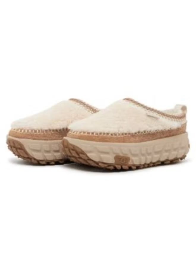 UGG Venture Daze Cozy Platform Boot | Warm Comfort with EVA Midsole & Anti-Slip Outsole - Image 2