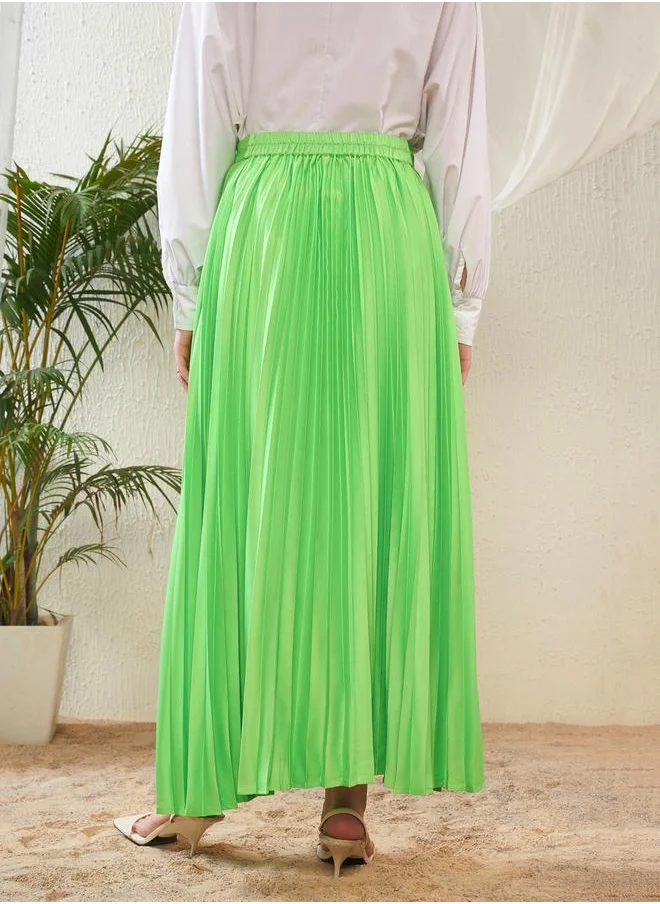 ساسافراس Pleated A-Line Satin Maxi Skirt by Styli