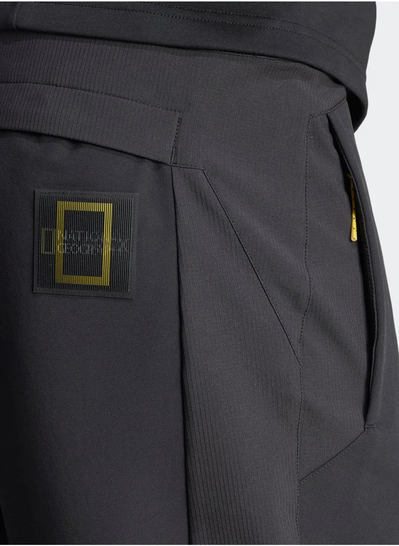 اديداس National Geographic Sweatpants