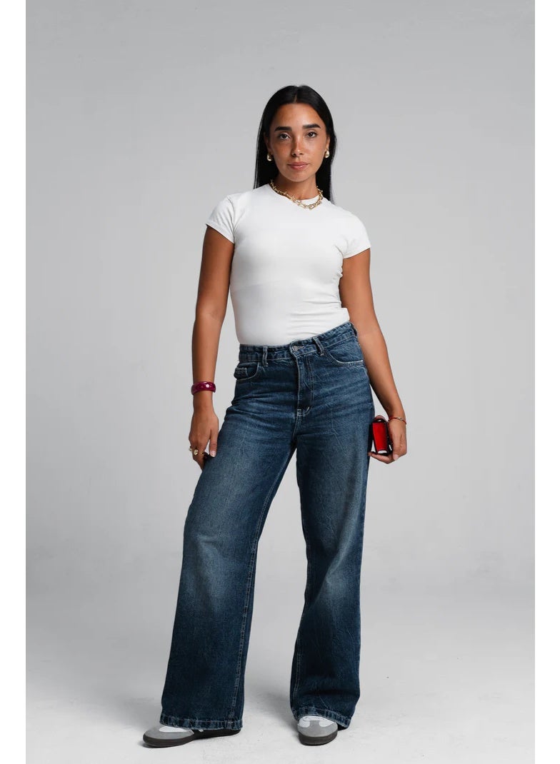 OBI Mid-rise straight-leg jeans, size 44 - Classic full-length jeans designed for everyday comfort and timeless style - Easy to wear all day - Versatile straight cut for casual and formal occasions, transitioning comfortably from day to night - Image 4