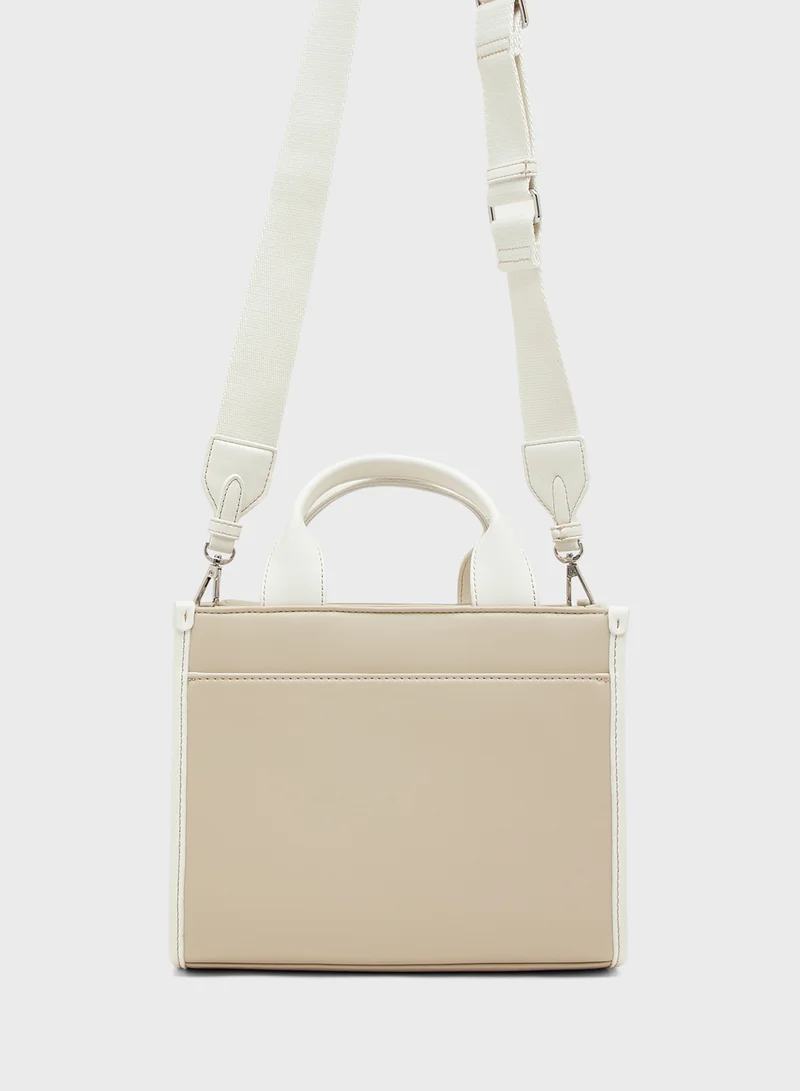 DKNY Logo Hadlee Tote Bag