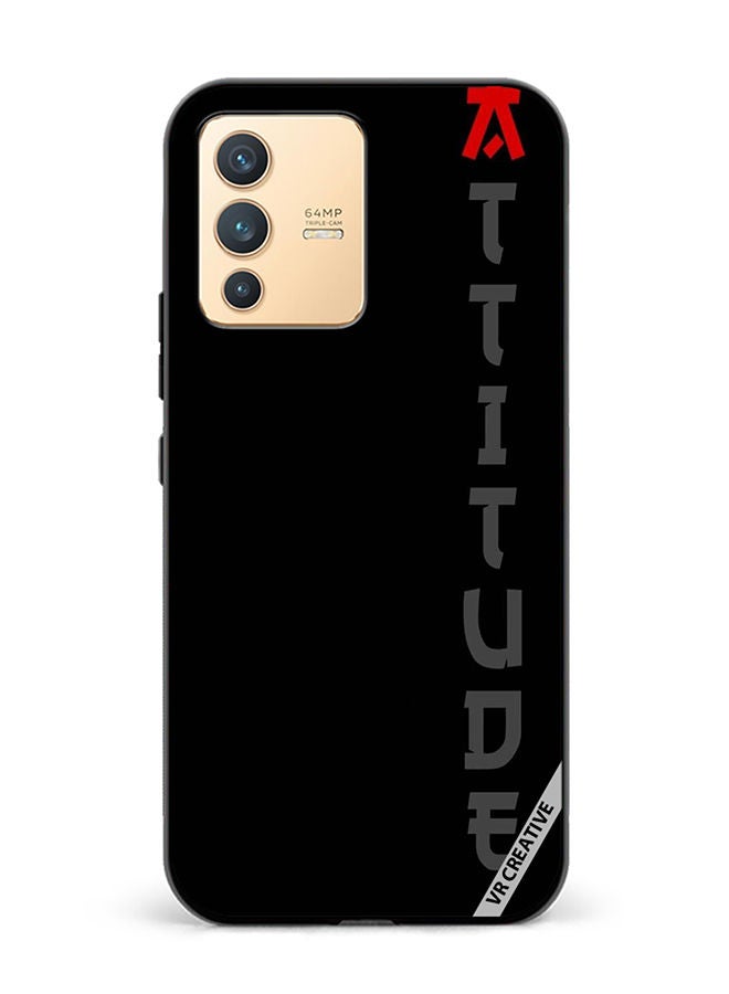 VR CREATIVE غطاء حماية لهاتف فيفو V23 5G باللون الأسود مع تصميم نصي متعدد الألوان - Image 1