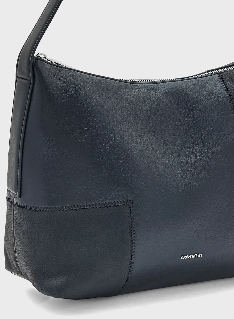 كالفن كلاين Narrow Strap Crossbody