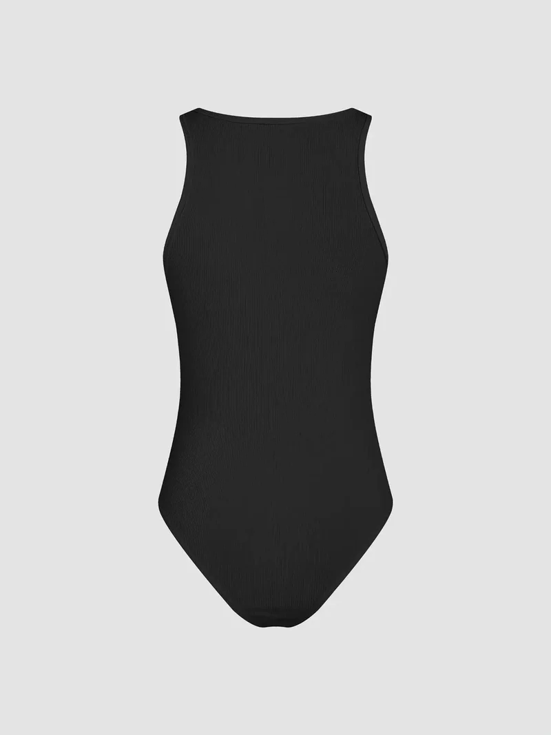 زوبعة بودي بياقة دائرية أساسي