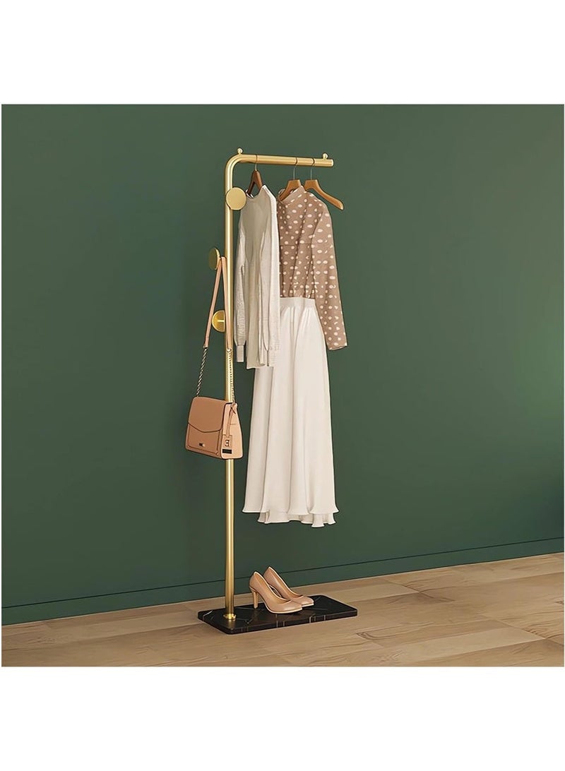 تابيت رف معطف الأرضية لمدخل المنزل والمكتب وغرفة النوم ، رف معطف معدني مع خطافات وقاعدة مستقرة ، وقف معطف على شكل L للملابس والقبعات والأكياس (الذهبية) - Image 2
