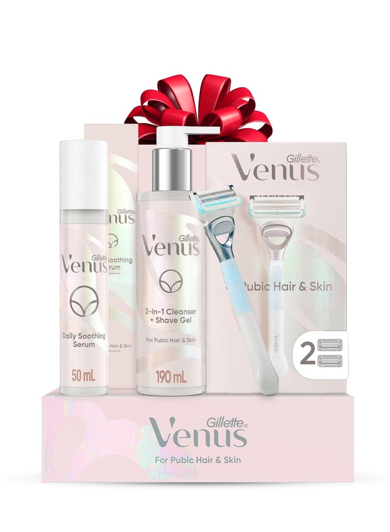 Gillette جيليت فينوس لشعر العانة والبشرة، مجموعة هدايا العطلات مع 1 مقبض ماكينة حلاقة + 2 شفرات احتياطية، منظف 2 في 1 + جل حلاقة وسيروم مهدئ يومي - Image 1