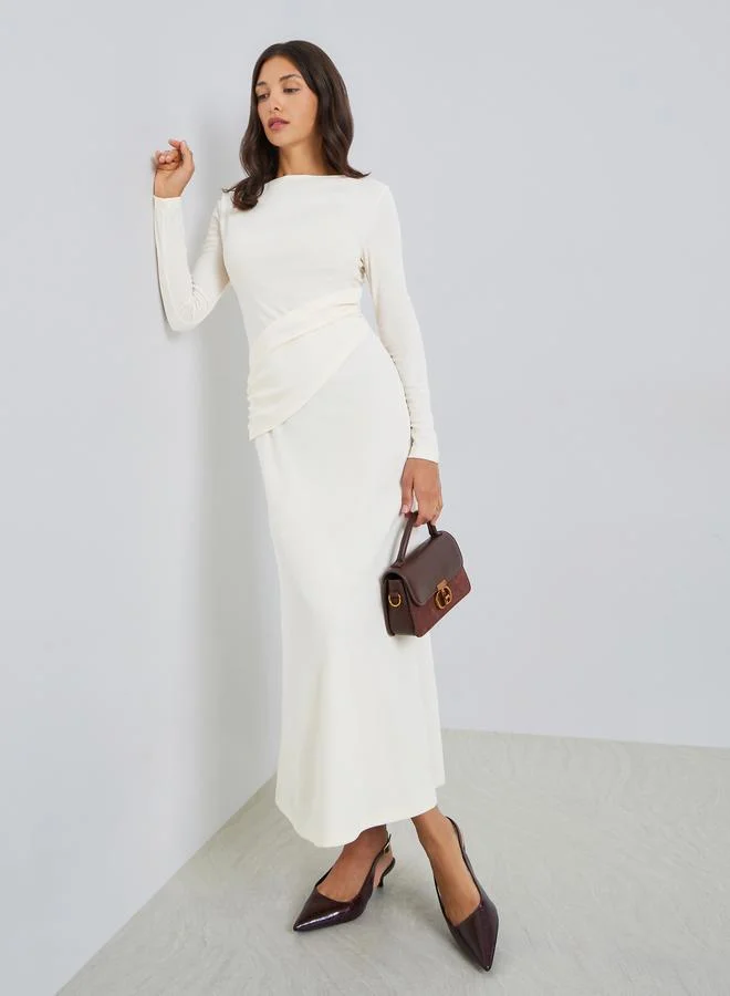 ستايلي فستان طويل بنمط لف