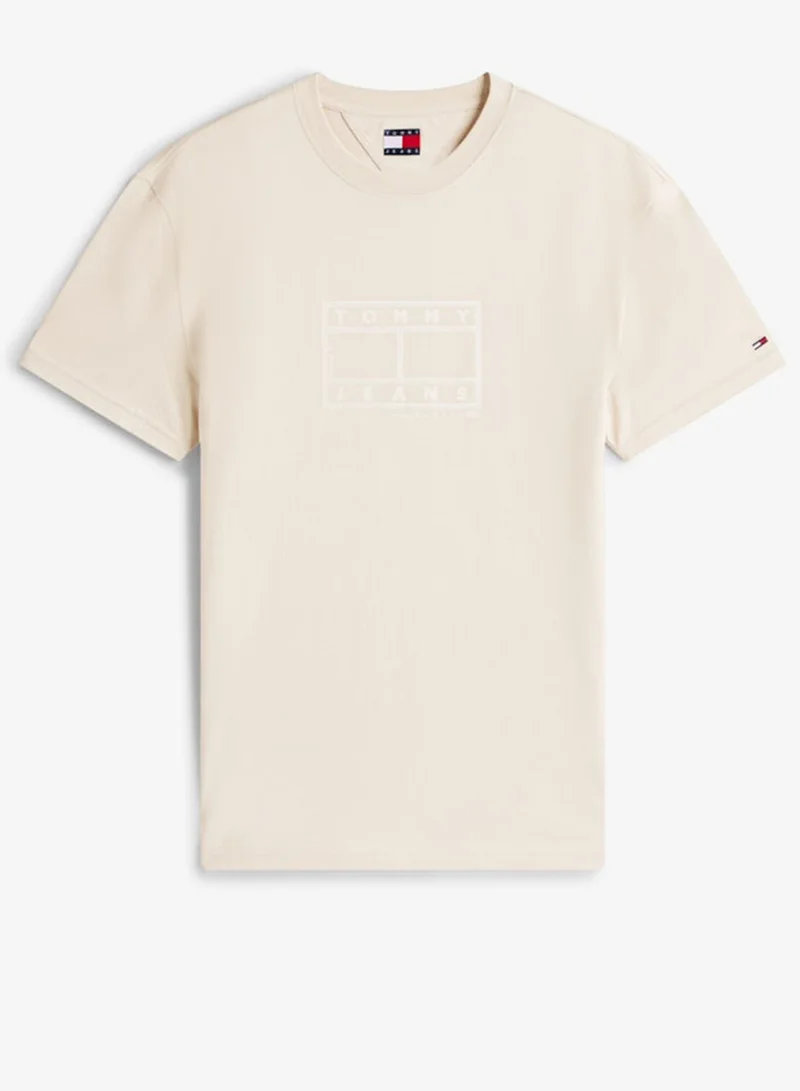 TOMMY JEANS Regular Center Crew Neck T-Shirt