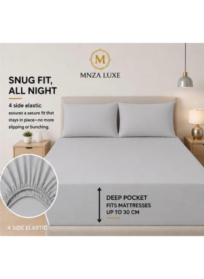طقم ملاءة سرير مطاطية سادة من الألياف الدقيقة الفاخرة من MNZA LUXE، ملاءة مطاطية واحدة + غطاءا وسادة | ناعم للغاية، قابل للتهوية، مقاوم للتجاعيد | لون رمادي فاتح - Image 1