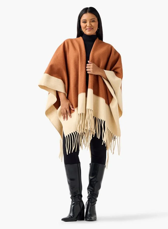  أولا بوبكن Ulla Popken Relaxed Fit Fringe Accent Poncho