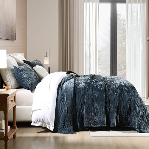 AJOCCI Luxury Velvet Queen Comforter Set, Blue Queen Size Comforter Sets, Stormy Blue Queen Quilt Bedding Set, Luxurious Plush Bedspreaqd Sets,Soft Lightweight Comforter for All Season - Image 3