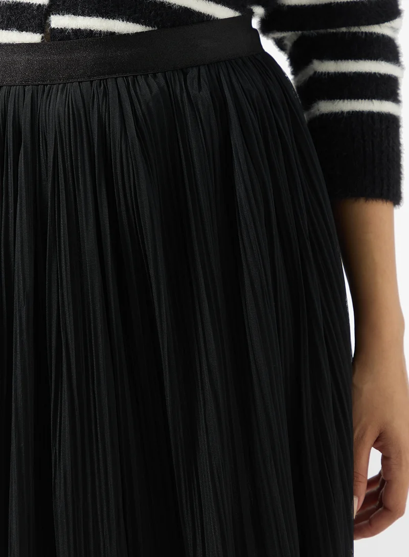 Ginger Pleate Tulle Midi Skirt