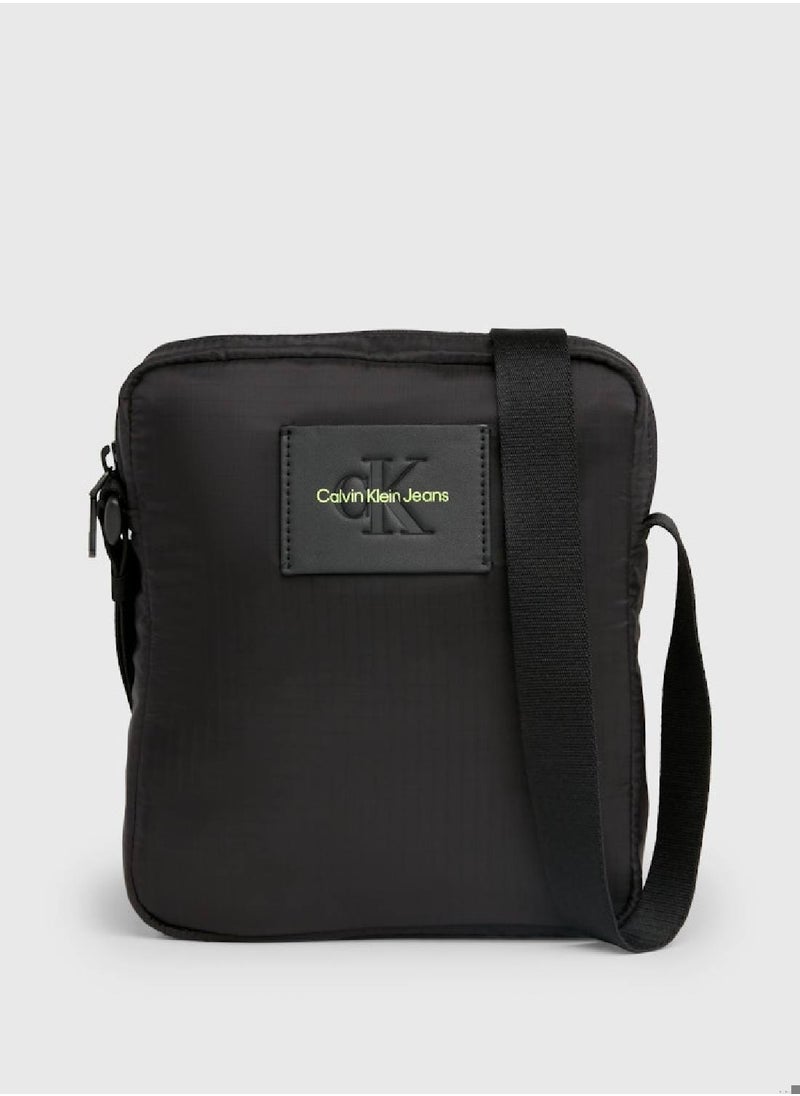 Calvin Klein Jeans Men's Logo Reporter Bag - Nylon, Black  - Image 1