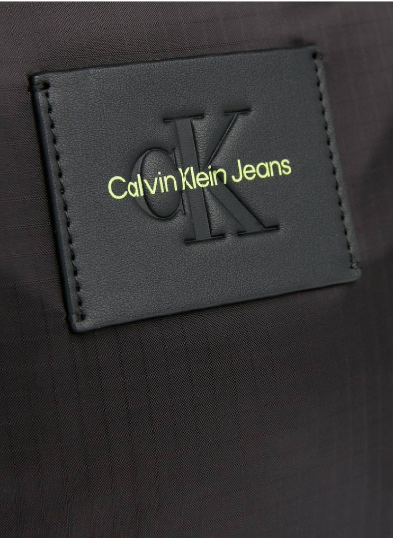 Calvin Klein Jeans Men's Logo Reporter Bag - Nylon, Black  - Image 4