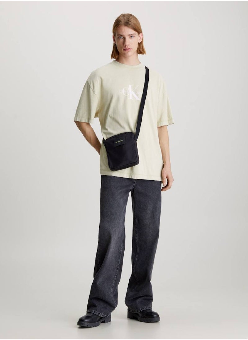 Calvin Klein Jeans Men's Logo Reporter Bag - Nylon, Black  - Image 2