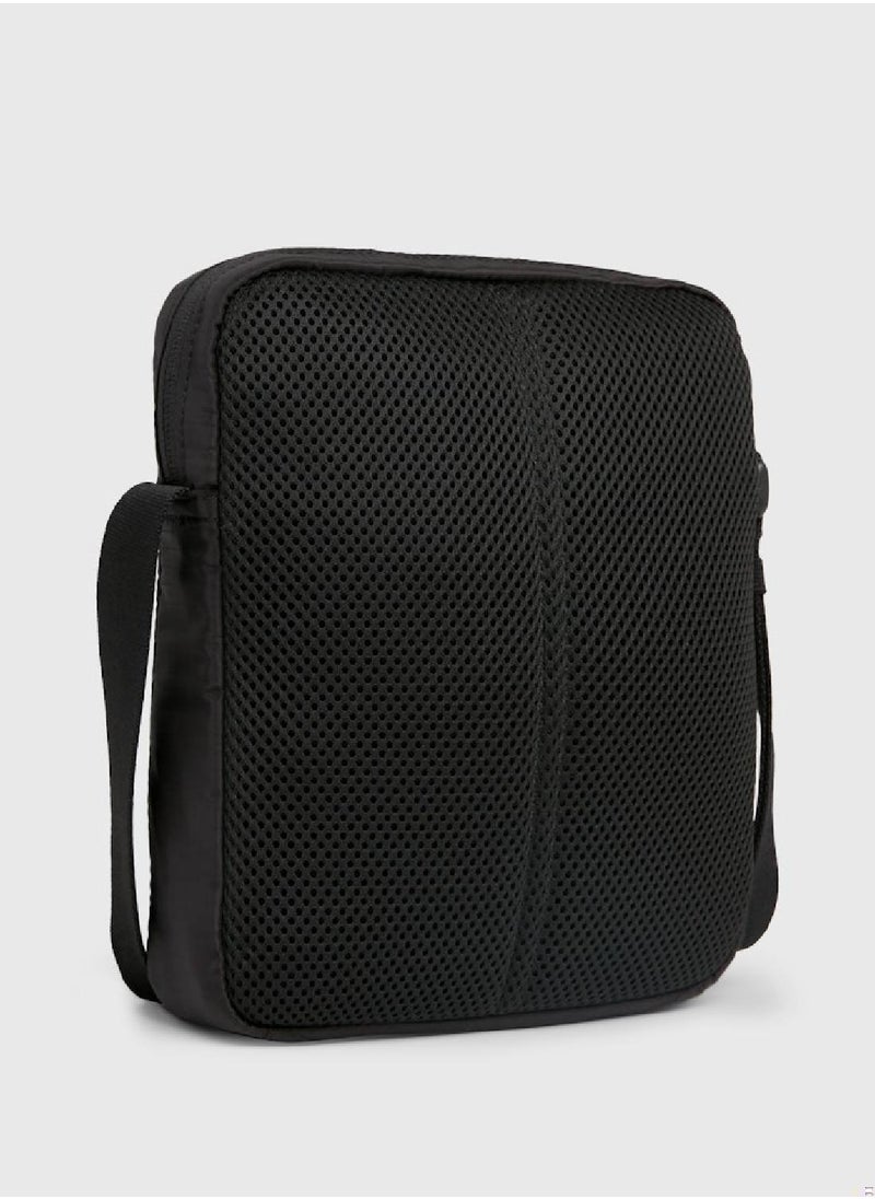 Calvin Klein Jeans Men's Logo Reporter Bag - Nylon, Black  - Image 3