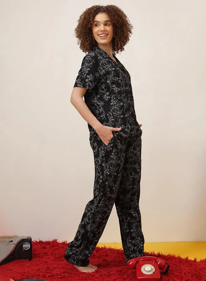Clovia Black Floral Printed Knitted Pyjama Set