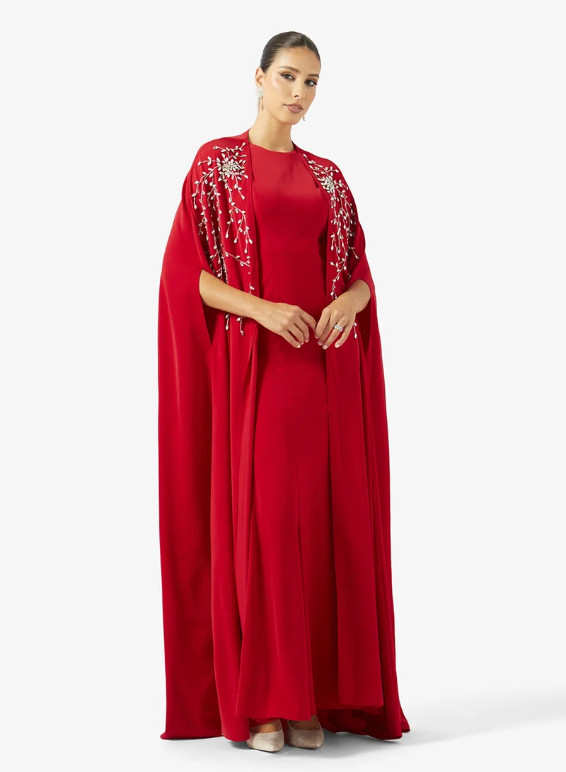اكاديا فاشن Caped Crimson Gown Dress