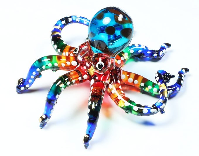 3 White Dot Multicolor Octopus Artistic Blown Glass Figurine Premium HandBlown Statue Tabletop Decoration Unique Collectible for Adult Collectors Handcrafted Elegant Home Room Decor