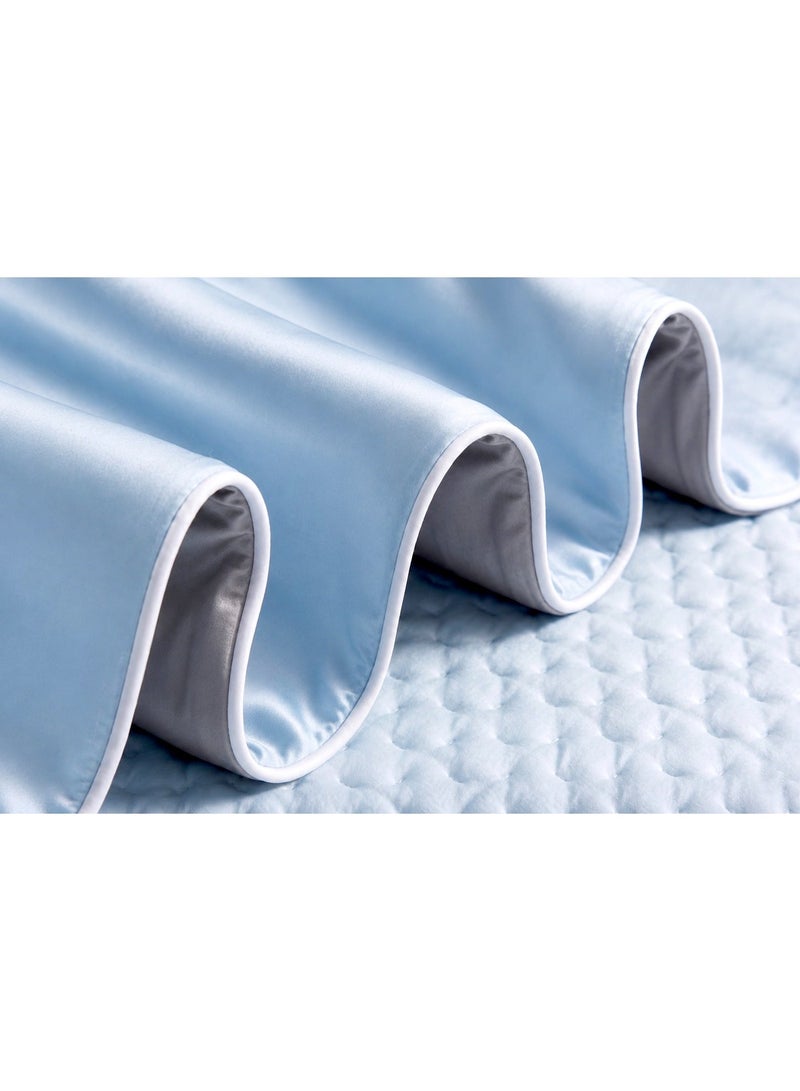 Premium cooling blanket, perfect for summer, a thoughtful gift for your pet, Breathable, washable, and heat-absorbing, it helps keep your pet cool on hot nights, Light blue and gray color scheme, 150 x 105 cm - Image 3
