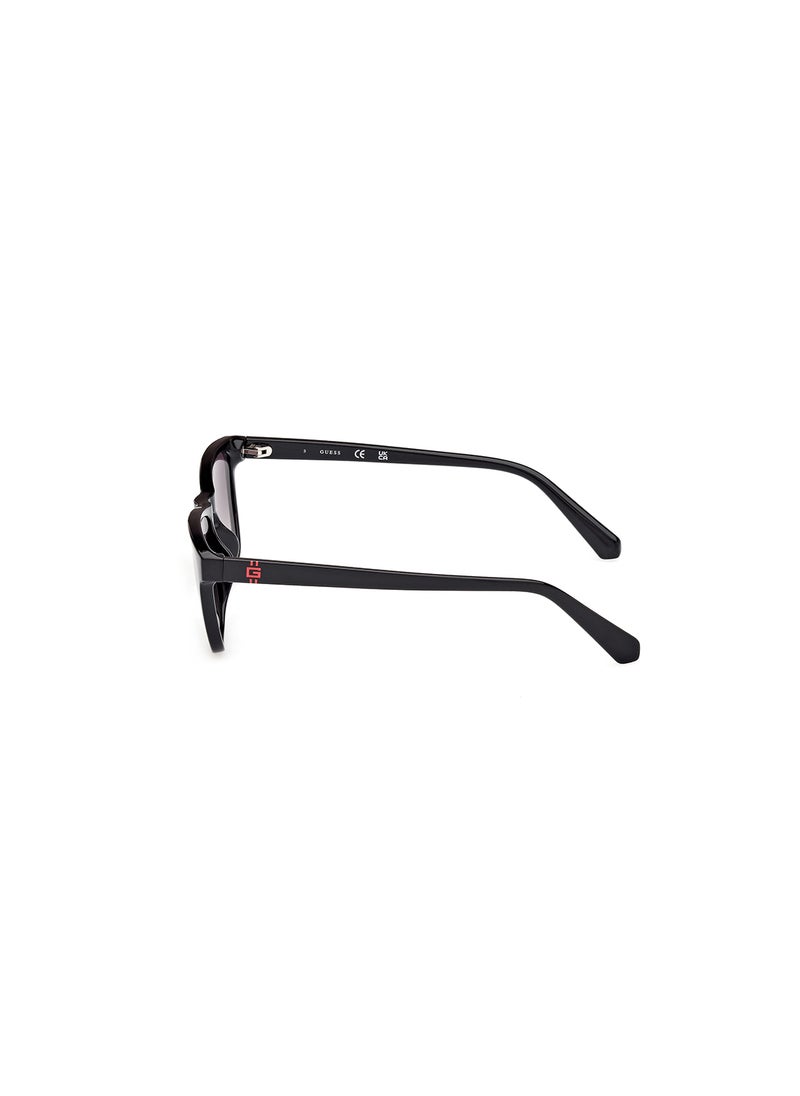 GUESS Boys UV Protection Square Shape Sunglasses - GU0012901B49 - Lens Size: 49 Mm - Shiny Black  - Image 2