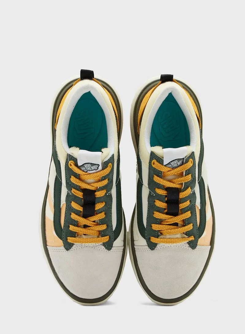 VANS Old Skool Overt Plus Cc