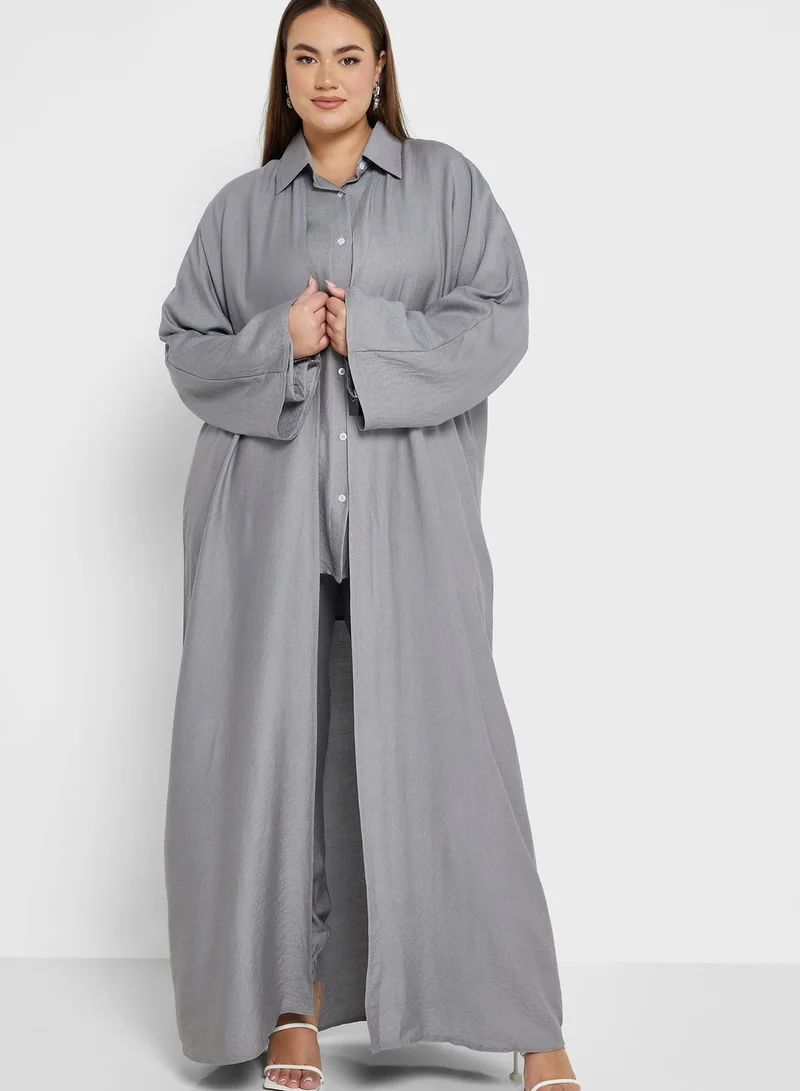 Hayas Closet Curve Button Down Shirt & Abaya Set
